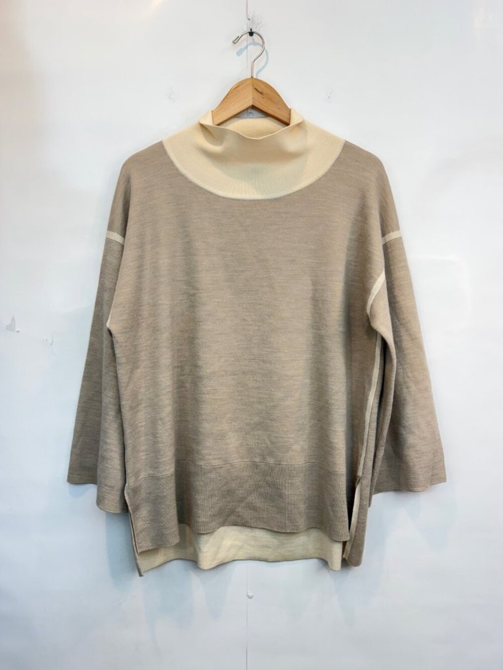 Lafayette 148 Women's Cowl Neck Wool Blend Sweater Side Slit Size XL Cream Tan